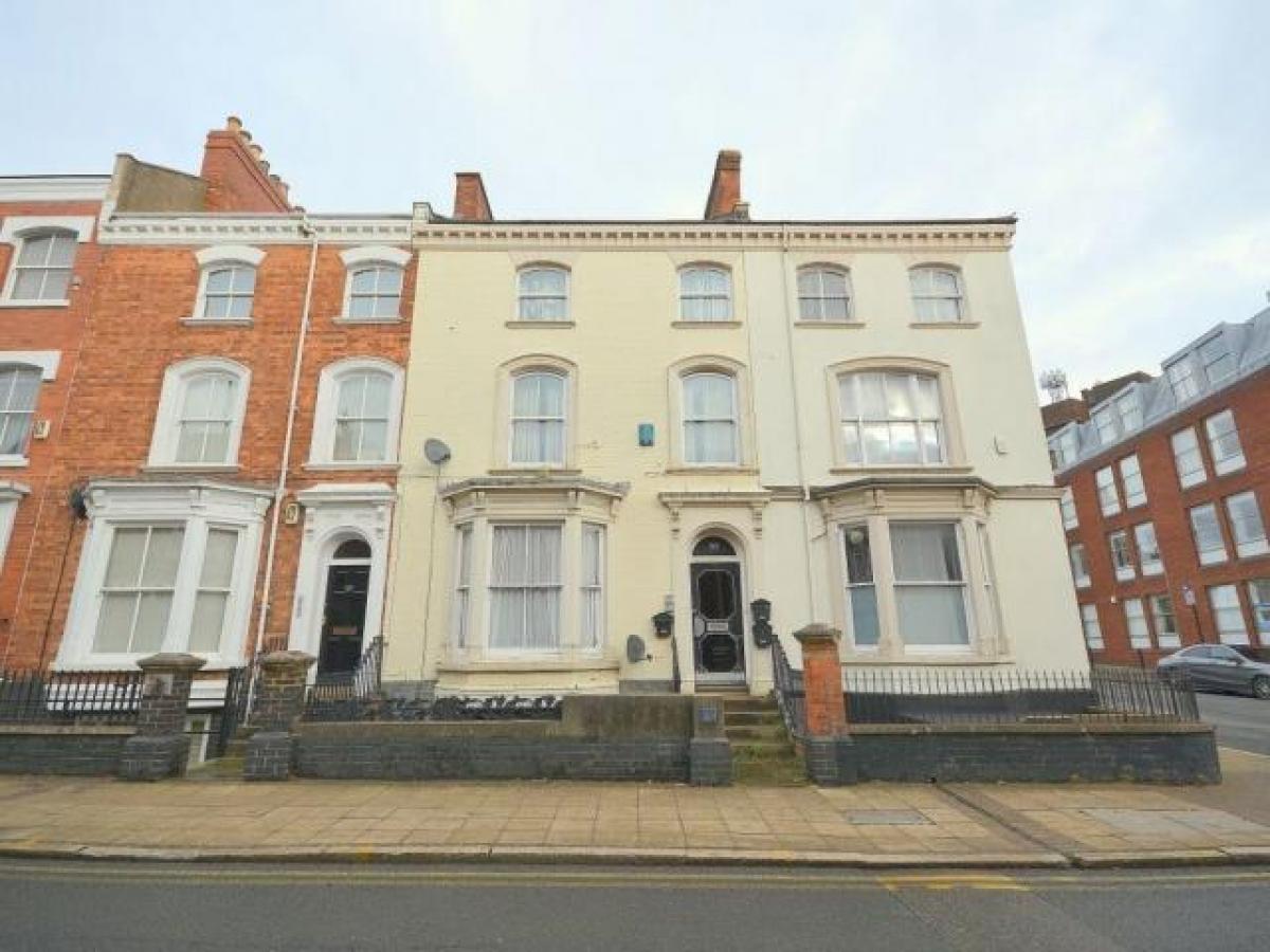 Picture of Apartment For Rent in Northampton, Northamptonshire, United Kingdom