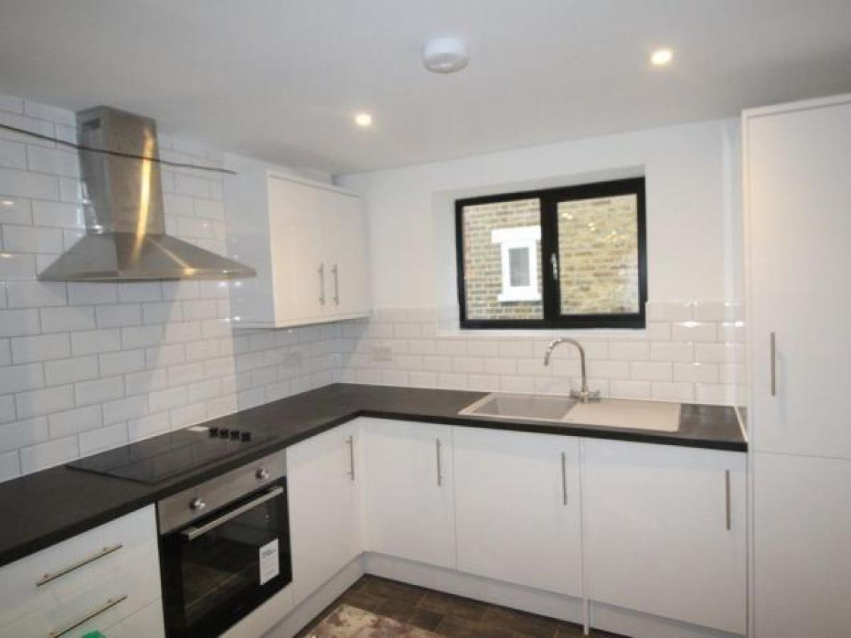 Picture of Apartment For Rent in Bromley, Greater London, United Kingdom