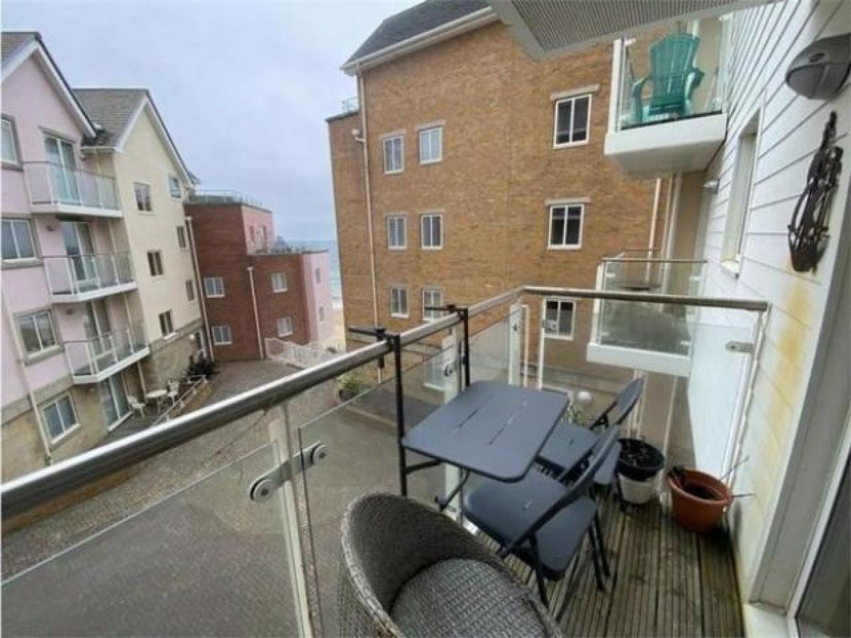 Picture of Apartment For Rent in Bournemouth, Dorset, United Kingdom