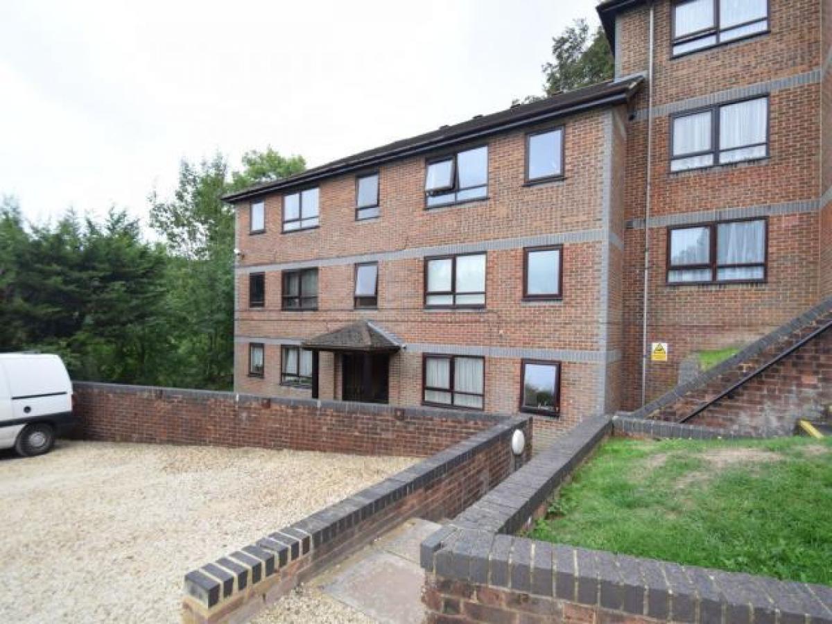 Picture of Apartment For Rent in High Wycombe, Buckinghamshire, United Kingdom