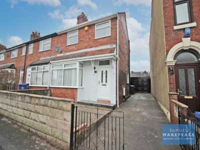 Home For Rent in Newcastle under Lyme, United Kingdom