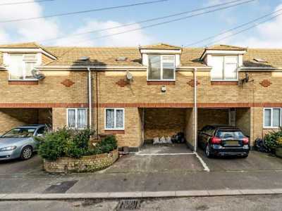 Home For Rent in Chatham, United Kingdom