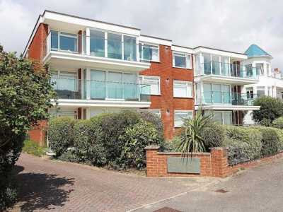 Apartment For Rent in Poole, United Kingdom
