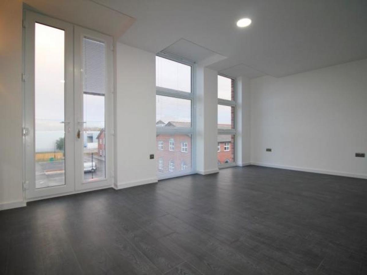 Picture of Apartment For Rent in Feltham, Northern Ireland, United Kingdom