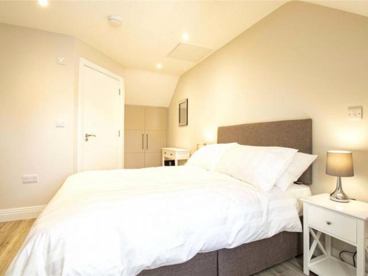 Picture of Apartment For Rent in Bracknell, Berkshire, United Kingdom