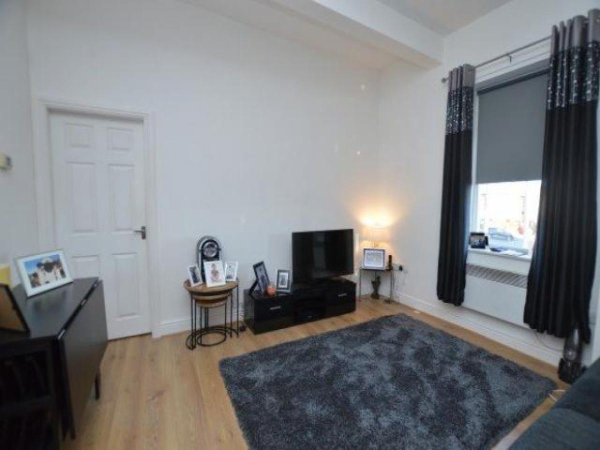 Picture of Apartment For Rent in Wakefield, West Yorkshire, United Kingdom
