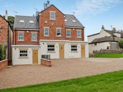 Home For Rent in Chesterfield, United Kingdom