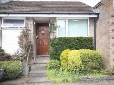 Bungalow For Rent in Amersham, United Kingdom