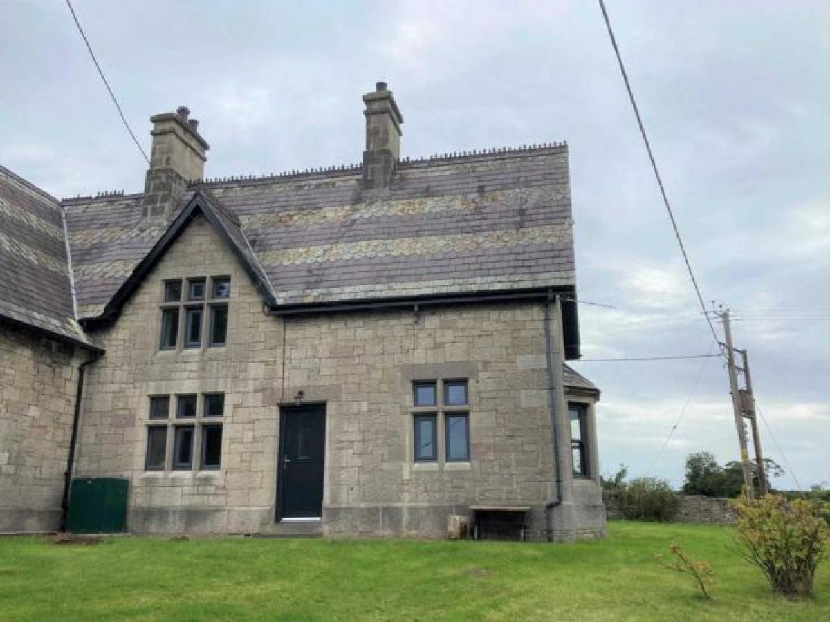 Picture of Home For Rent in Denbigh, Denbighshire, United Kingdom