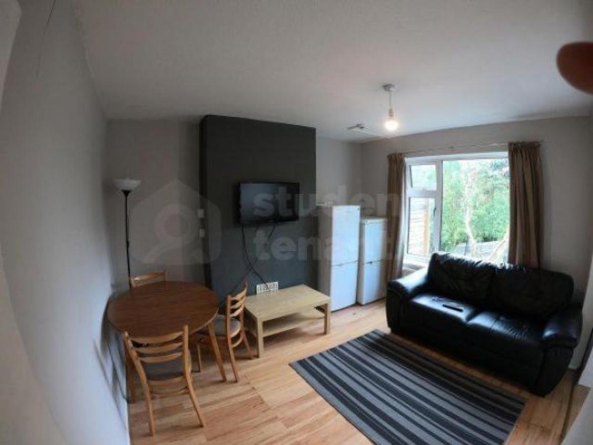 Picture of Home For Rent in Northampton, Northamptonshire, United Kingdom