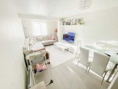 Apartment For Rent in Waltham Cross, United Kingdom