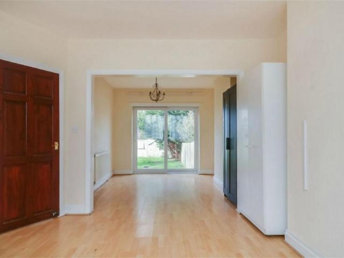 Picture of Home For Rent in Harrow, Greater London, United Kingdom
