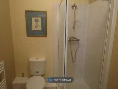 Apartment For Rent in Uxbridge, United Kingdom