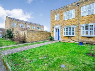 Home For Rent in Maidenhead, United Kingdom