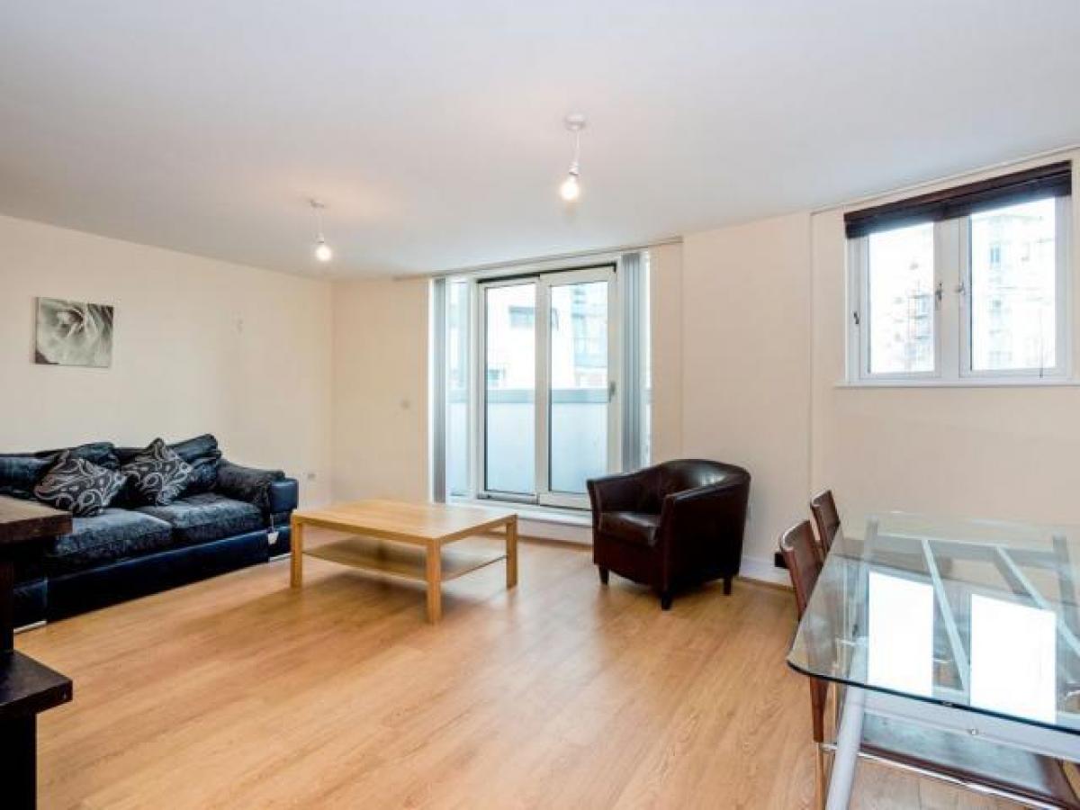 Picture of Apartment For Rent in Portsmouth, Hampshire, United Kingdom