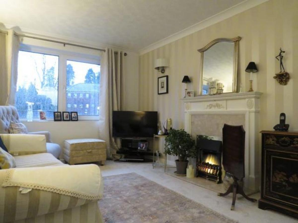 Picture of Apartment For Rent in Sutton Coldfield, West Midlands, United Kingdom