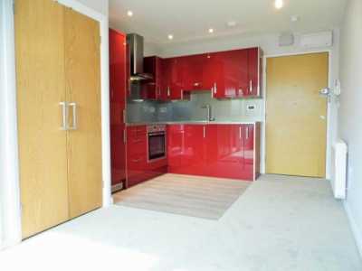 Apartment For Rent in Swindon, United Kingdom
