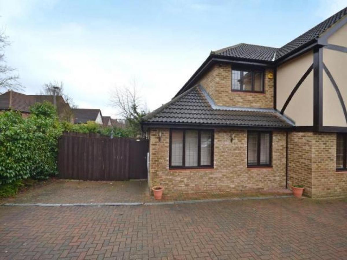 Picture of Home For Rent in Milton Keynes, Buckinghamshire, United Kingdom