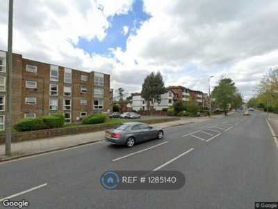 Apartment For Rent in Bromley, United Kingdom