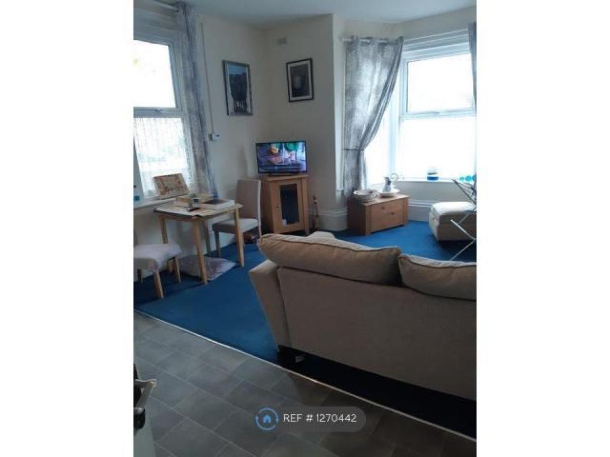 Picture of Apartment For Rent in Alfreton, Derbyshire, United Kingdom