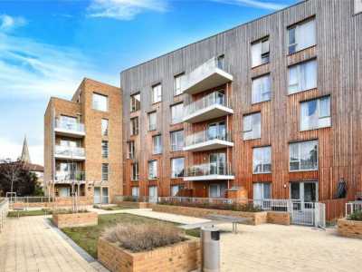 Apartment For Rent in Maidenhead, United Kingdom