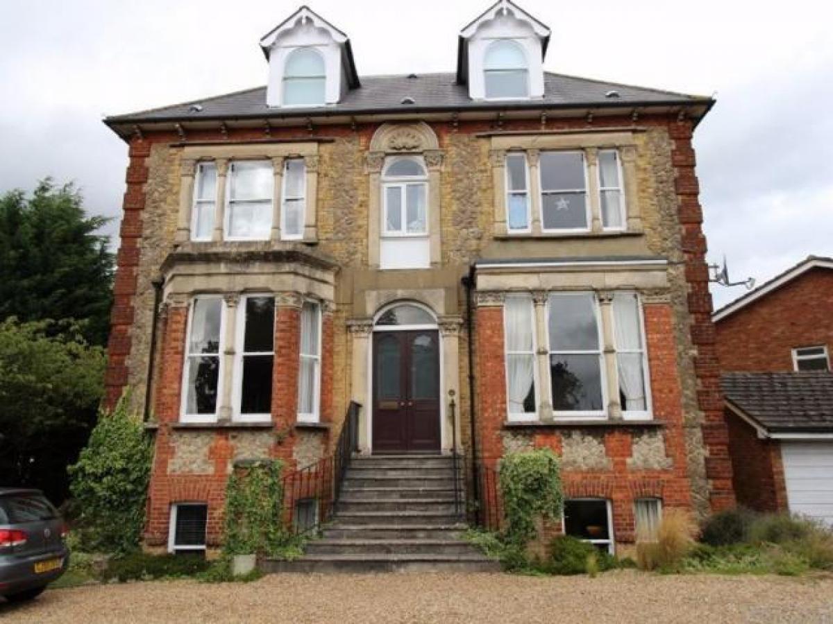 Picture of Apartment For Rent in Sevenoaks, Kent, United Kingdom