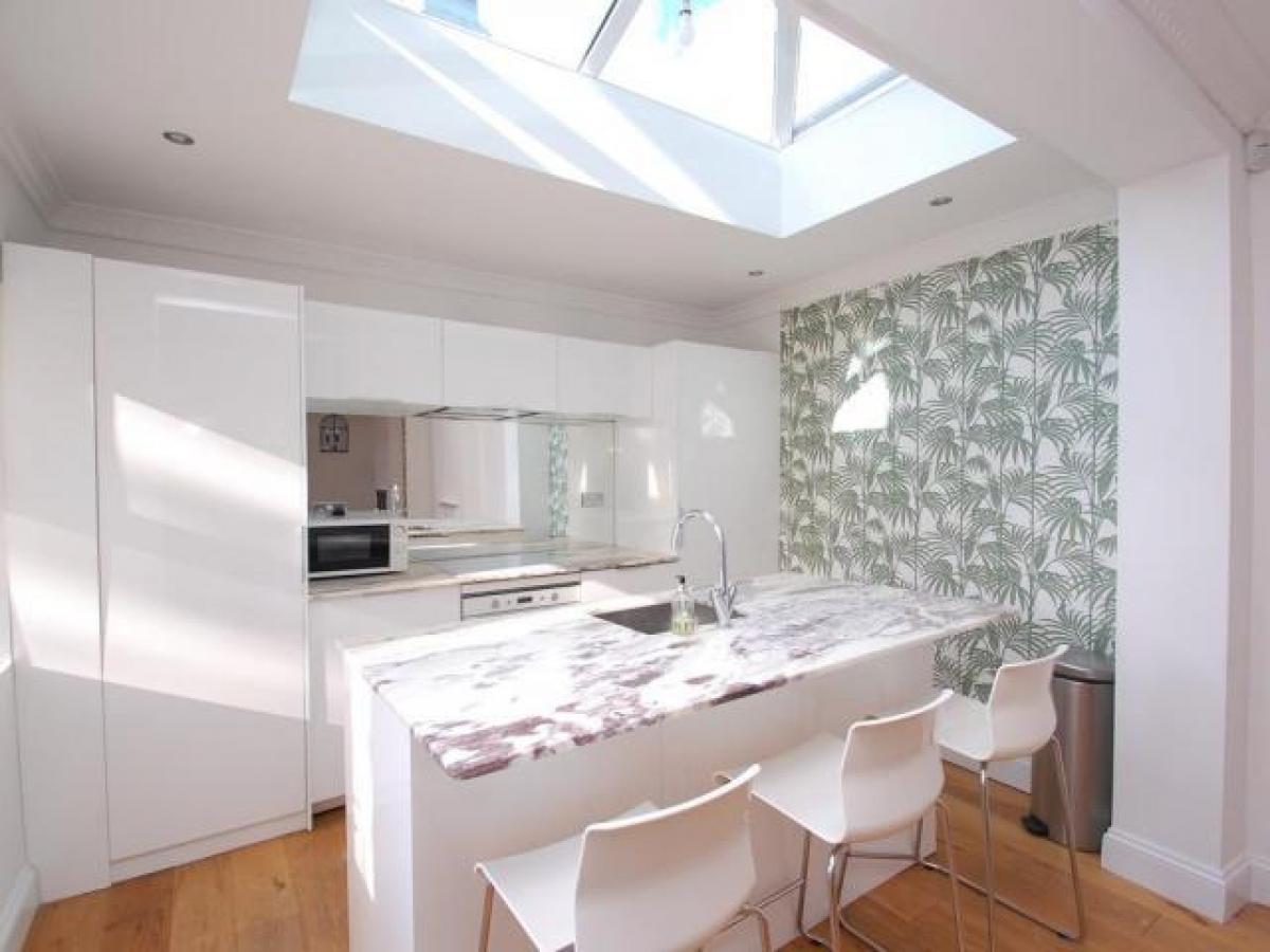 Picture of Home For Rent in Brentwood, Essex, United Kingdom