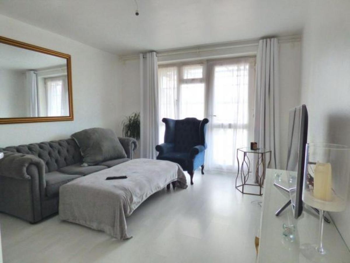 Picture of Apartment For Rent in Wembley, Greater London, United Kingdom