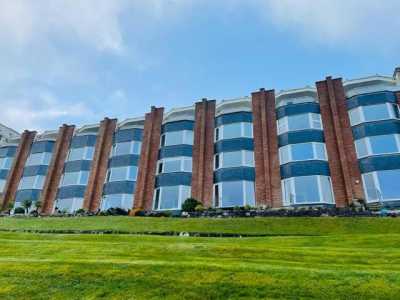 Apartment For Rent in Saint Ives, United Kingdom