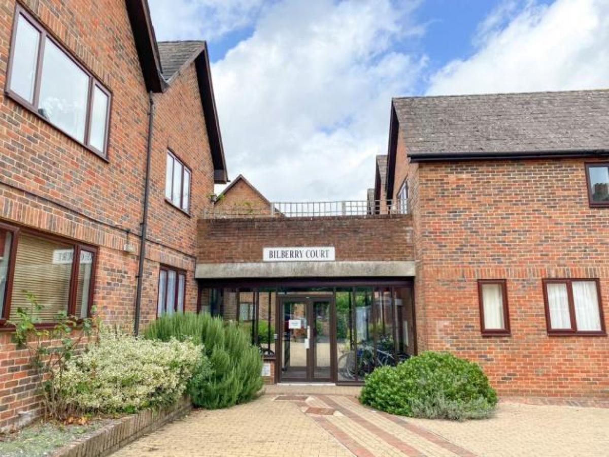 Picture of Apartment For Rent in Winchester, Hampshire, United Kingdom