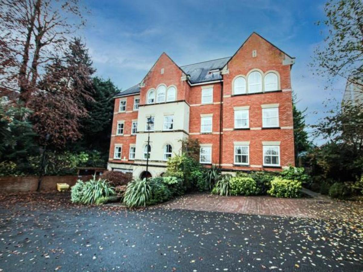 Picture of Apartment For Rent in Altrincham, Greater Manchester, United Kingdom