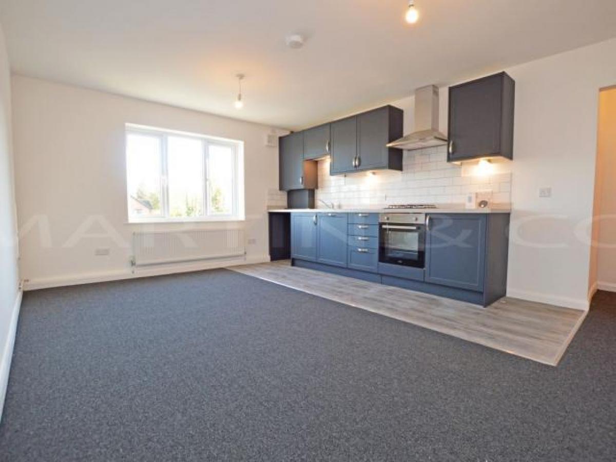 Picture of Apartment For Rent in Gillingham, Dorset, United Kingdom