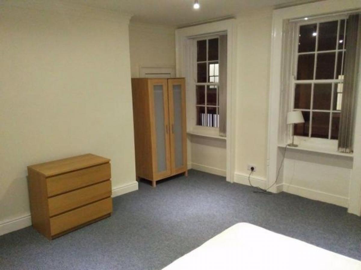 Picture of Apartment For Rent in Wakefield, West Yorkshire, United Kingdom