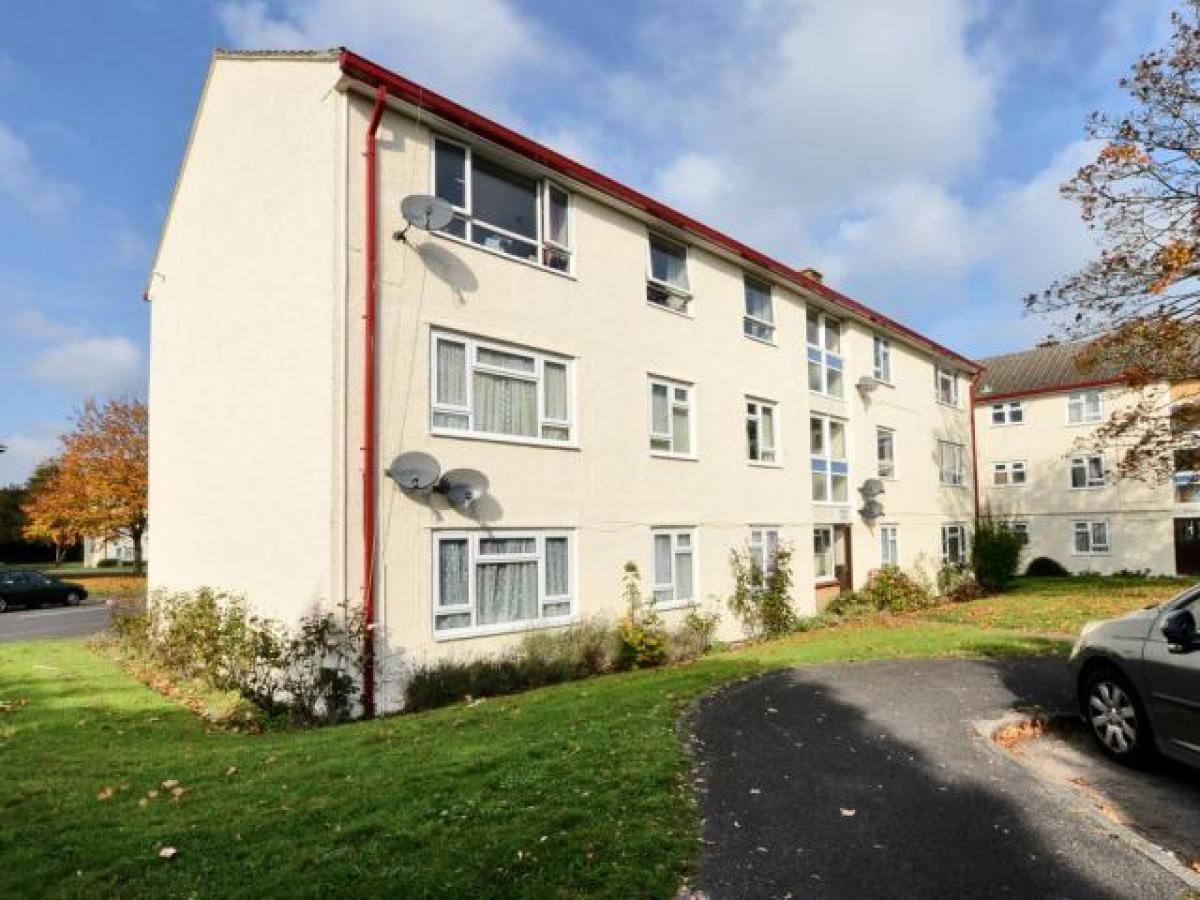 Picture of Apartment For Rent in Farnborough, Hampshire, United Kingdom