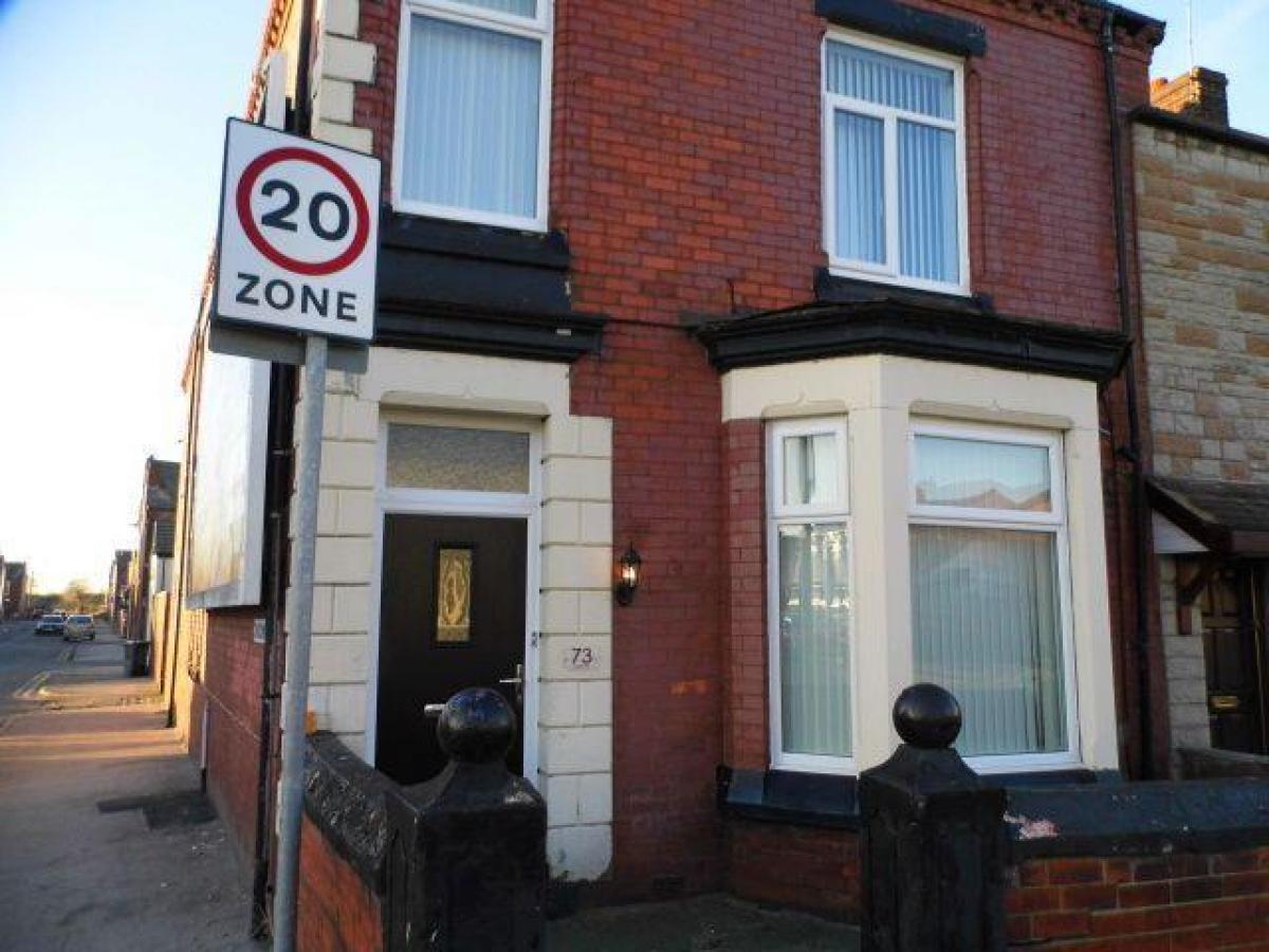 Picture of Apartment For Rent in Leigh, Greater Manchester, United Kingdom