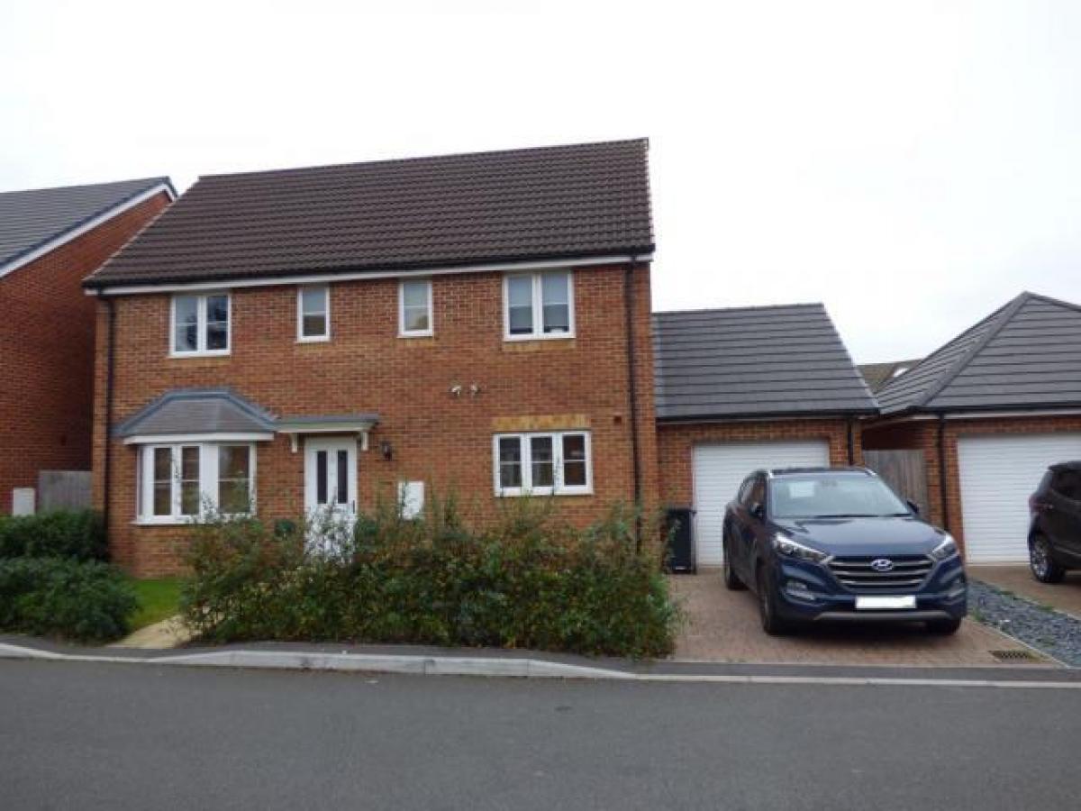 Picture of Home For Rent in Swindon, Wiltshire, United Kingdom