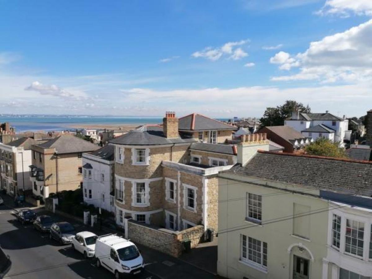 Picture of Apartment For Rent in Ryde, Isle of Wight, United Kingdom