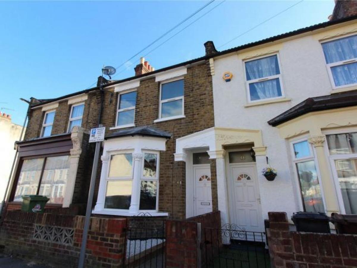 Picture of Home For Rent in Romford, Essex, United Kingdom