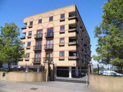 Apartment For Rent in Aylesbury, United Kingdom