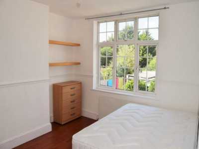 Apartment For Rent in Barking, United Kingdom