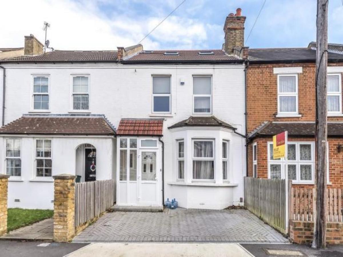 Picture of Home For Rent in Surbiton, Greater London, United Kingdom