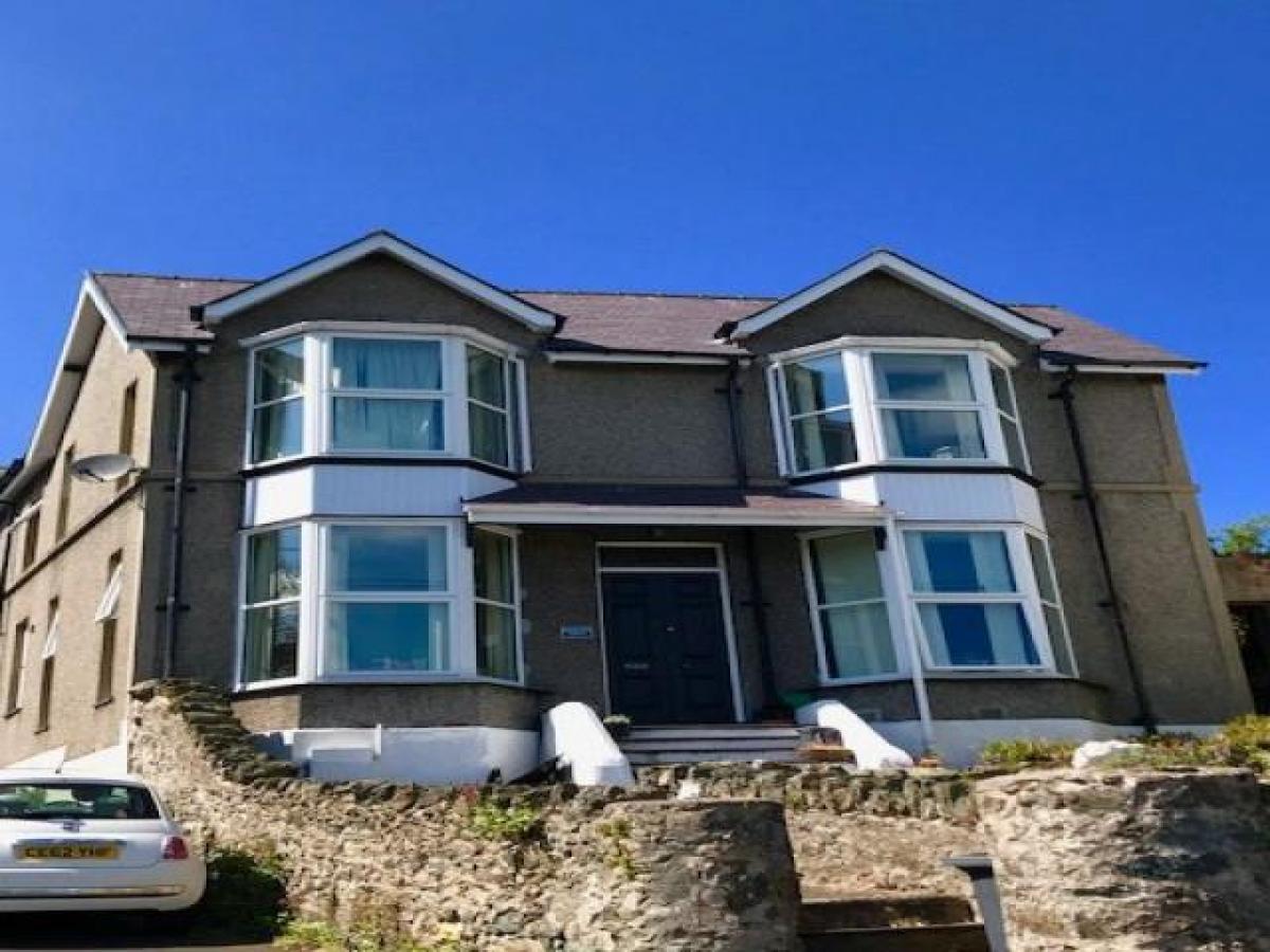 Picture of Apartment For Rent in Menai Bridge, Anglesey, United Kingdom