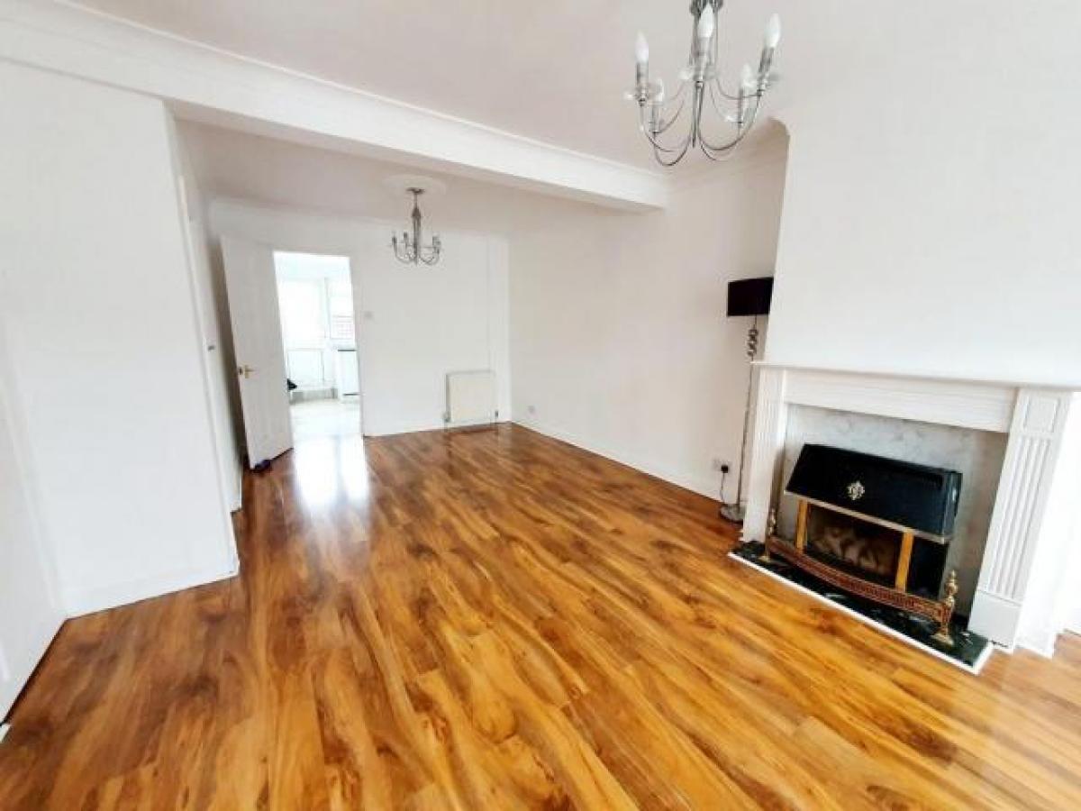 Picture of Home For Rent in Enfield, Greater London, United Kingdom