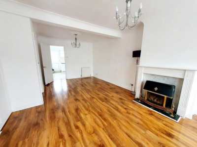 Home For Rent in Enfield, United Kingdom