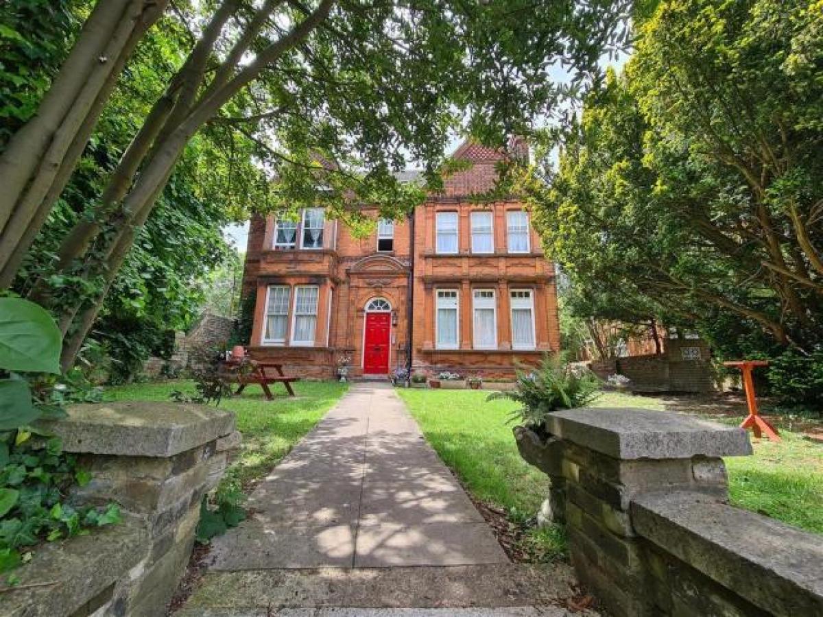 Picture of Apartment For Rent in Rochester, Kent, United Kingdom