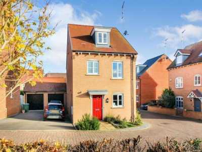 Home For Rent in Aylesbury, United Kingdom