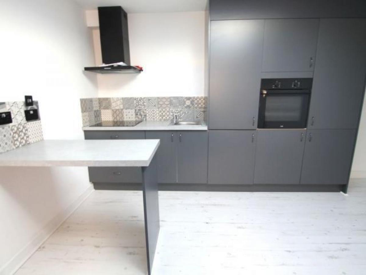 Picture of Apartment For Rent in Worthing, West Sussex, United Kingdom