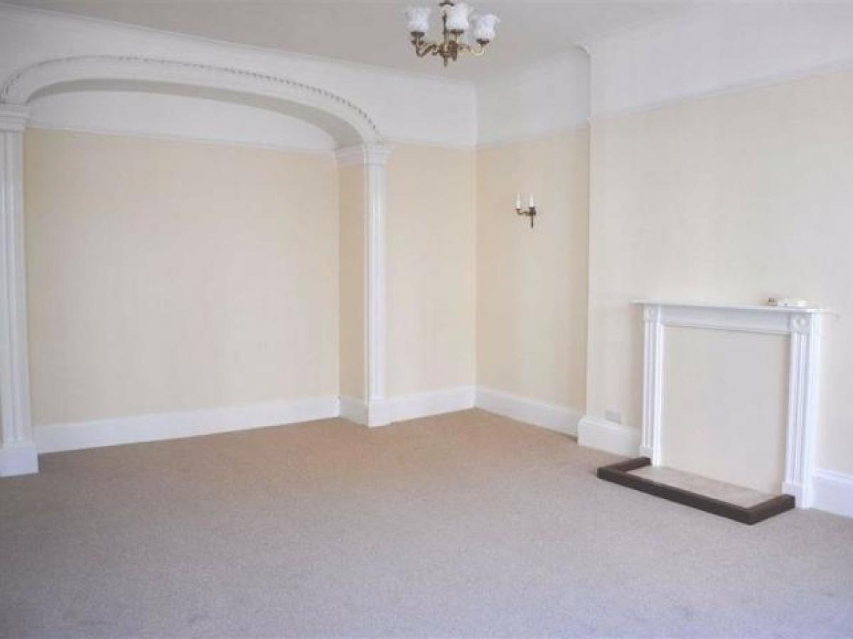 Picture of Apartment For Rent in Tenby, Pembrokeshire, United Kingdom