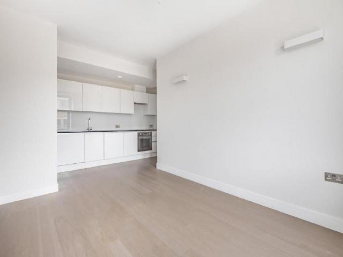 Picture of Apartment For Rent in Newbury, Berkshire, United Kingdom