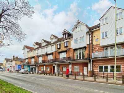 Apartment For Rent in Farnborough, United Kingdom